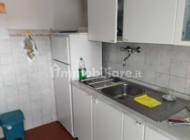 Vendita Appartamento Firenze. Quadrilocale in via Giovanni Segantini 18. Buono stato, primo piano, c, Italia, Firenze