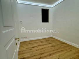 Vendita Appartamento in via Benedetto Accolti 1. Firenze. Ottimo stato, con balcone, riscaldamento a, Italia, Firenze