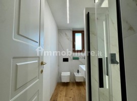 Vendita Appartamento in via Benedetto Accolti 1. Firenze. Ottimo stato, con balcone, riscaldamento a, Italia, Firenze