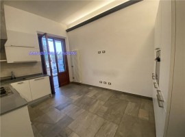 Vendita Appartamento Empoli. Quadrilocale in Lungarno Dante Alighieri. Secondo piano, con terrazza, , Italia, Empoli