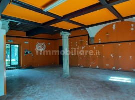 Vendita Appartamento in villa in via Clemente Rebora 20 Firenze. Da ristrutturare, posto auto, risca