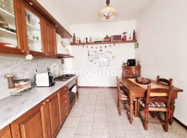 Vendita Appartamento Campi Bisenzio. Quadrilocale in via XXIV Maggio, 50013 Campi Bisenzio Italia. B, Italia, Campi Bisenzio