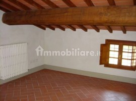 Vendita Villa unifamiliare Campi Bisenzio. Ottimo stato, posto auto, riscaldamento autonomo, 170 m²,