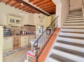 Vendita Casa colonica Montespertoli. Ottimo stato, posto auto, 90 m², rif. 111593385 Vendita Casa co