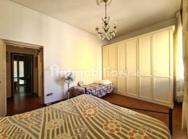 Vendita Appartamento Firenze. Trilocale in via Domenico Maria Manni. Da ristrutturare, primo piano, 