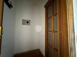 Vendita Appartamento in via della Sala. Firenze. Buono stato, primo piano, posto auto, con terrazza,