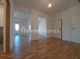 Vendita Appartamento Firenze. Quadrilocale in via Leone Pancaldo 3. Ottimo stato, secondo piano, con, Italia, Firenze