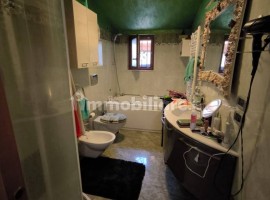 Vendita Villa a schiera in Località San Zeno Arezzo. Ottimo stato, posto auto, con terrazza, riscald