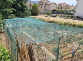 Vendita Appartamento Arezzo. Quadrilocale in Località Rigutino Nocetella. Buono stato, primo piano, 