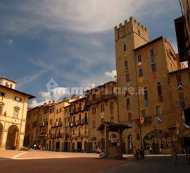 Vendita Appartamento Arezzo. Bilocale in via Piero della Francesca. Ottimo stato, posto auto, con ba