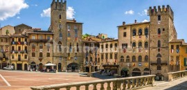 Vendita Appartamento Arezzo. Bilocale in via Piero della Francesca. Ottimo stato, posto auto, con ba