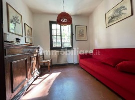 Vendita Villa unifamiliare in Località Bagnaia Arezzo. Da ristrutturare, posto auto, con terrazza, r