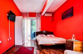 Apartement No.15, in Resident, 500 Meters from the 