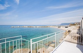 Terrazza sulla spiaggia: appartamento di 120mq con parcheggio e internet Terrazza sulla spiaggia: ap, Italia, Scilla, Costa Tirrenica Calabria
