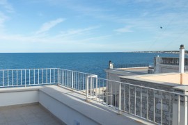 Casa Vacanze 'Nel Borgo Antico Di Giovinazzo' con vista mare, Wi-Fi e aria condizionata Casa Vacanze, Italy, Giovinazzo, Provincia Di Bari