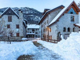 Albergo Diffuso - Cjasa Ustin Albergo Diffuso - Cjasa Ustin, Italy, Barcis, Prealpi Carniche