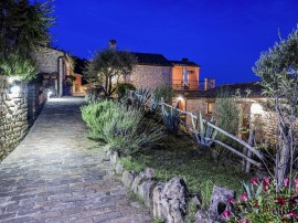 Splendido appartamento con piscina Splendido appartamento con piscina, Italia, Monte San Martino, Provincia Di Macerata