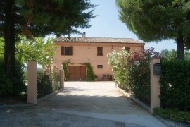 Villa per 9 persone con piscina Villa per 9 persone con piscina, Italia, Ostra, Provincia Di Ancona