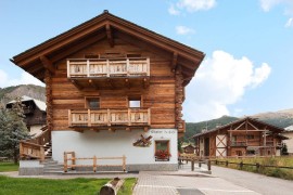 Appartamento 'Chalet Leur Gusja Golp Quadrilocale' con vista sulle montagne, Italy, Livigno (borgo), Livigno