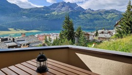 3-room flat with open kitchen; wonderful mountain and lake view, Switzerland, Silvaplana, Oberengadin