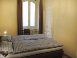 Stylish old town flat in a top location in the Ticino capital - ideal for a city holiday or long-ter