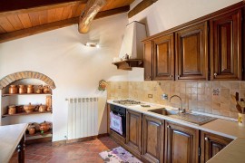 Appartamento 'La Casa della nonna' con piscina, giardino e Wi-Fi in comune, Italia, Vessalico, Alpi Liguri