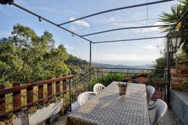 Casa Vacanze Dacia tra Cielo e Mare con Giardino, Terrazza & Wi-Fi, Italia, Tovo Faraldi, Villa Faraldi