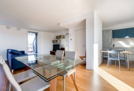 New! Apt ristrutturato con 2 terrazzi, Wifi & A/C!, Italia, Vigentino, Milano