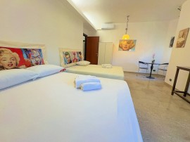 Appartme Guest House Doria 17 - Stanza 2, Italia, Milano, Provincia di Milano