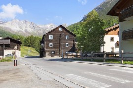 Appartamento 'Casa Canton' con vista sulle montagne, giardino in comune e Wi-Fi, Italy, Livigno (Borgo), Livigno