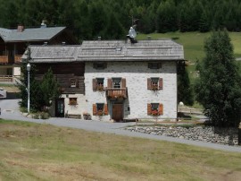 Appartamento 'Lo Scoiattolo' con vista lago, terrazza privata e Wi-Fi, Italy, Livigno, Parco Nazionale dello Stelvio