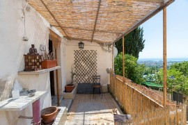 Appartamento 'Un Pezzo di Storia vicino al Mare' con Giardino, Italy, Rosignano Marittimo, Costa degli Etruschi