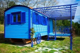 Caravan 'Gitano Pavone Blu' con terrazza privata, giardino in comune e aria condizionata, Italy, Suvereto, Costa degli Etruschi