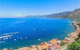 Appartamento con terrazza a 2 km dalla spiaggia, Italy, Reggio Calabria, Provincia di Reggio Calabria