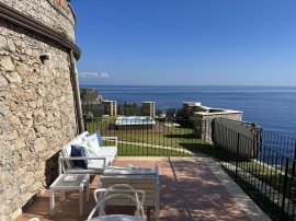 Accogliente appartamento: Spiaggia 400m, Letto matrimoniale, Divano letto, Italy, Taormina, Provincia di Messina