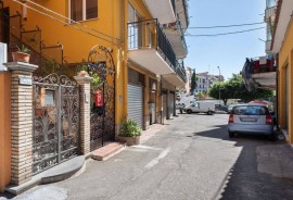 Taormina Mela's Holidays near the Historic Center