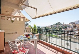 Taormina Comfortable Apartment with Terrace