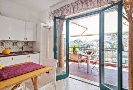 Taormina Comfortable Apartment with Terrace