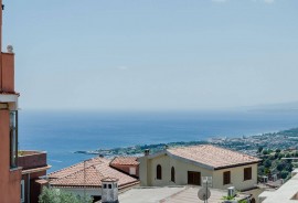 Taormina Sea View Studio