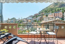 Romantic Retreat in Taormina, Italia, Taormina, Provincia di Messina