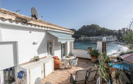 Affascinante appartamento di 70mq: A/C, Terrazza, 600m dalla spiaggia, Italy, Mazzarò, Taormina