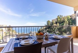 Calipso Apt con Vista Mare, Parcheggio e Piscina, Italy, Taormina, Provincia di Messina