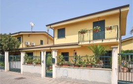 Appartamento Vista Mare con Giardino e AC, Melito di Porto Salvo, Italia, Melito di Porto Salvo, Costa Tirrenica Calabria