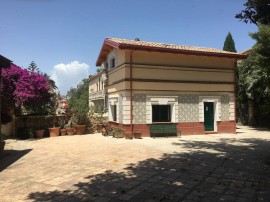 Casa confortevole a Crotone con giardino recintato, Italia, Crotone, Provincia di Crotone