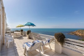 Appartamento incantevole con vista mare a Punta Braccetto, 100m², Italy, Punta Braccetto, Santa Croce Camerina