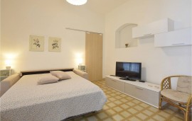 Appartamento di 70mq con vista mare e aria condizionata, a 100m dalla spiaggia, Italy, Marina di Ragusa, Provincia di Ragusa
