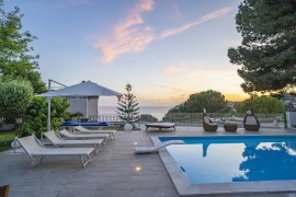 Villa Anna, per 10\/13 persone, con piscina privata, a 350 mt dalla spiaggia, Italia, Santa Maria Vibo Valentia, Provincia di Vibo Valen