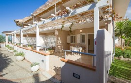 Condominio sulla spiaggia: piscina, aria condizionata, parcheggio, terrazza e cucina, Italia, Faro Capo Vaticano, Provincia di Vibo Valentia