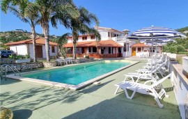 Appartamento vista mare con parcheggio, piscina e terrazza, Italia, Santa Maria Vibo Valentia, Provincia di Vibo Valen