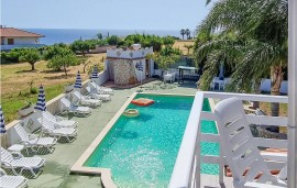 Appartamento vista mare con parcheggio, piscina e terrazza, Italia, Santa Maria Vibo Valentia, Provincia di Vibo Valen